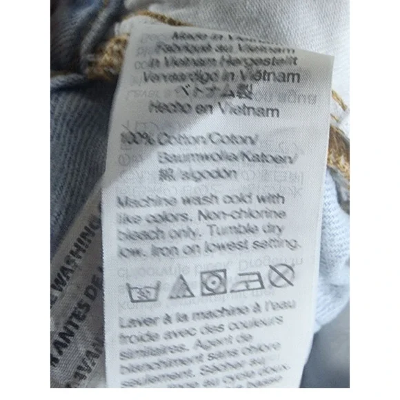 Madewell (The Curvy Perfect Vintage Jean) Size 29 Ligthly Distressed - Picture 9 of 10